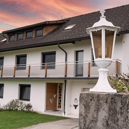 Appartement Haus Kruschitz Ludmannsdorf ภายนอก รูปภาพ